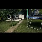 O Casa * Douăzeci şi Trei August